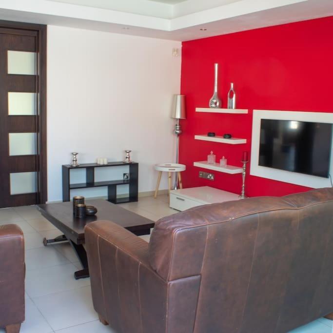 Villa Artemis Larnaca Ngoại thất bức ảnh