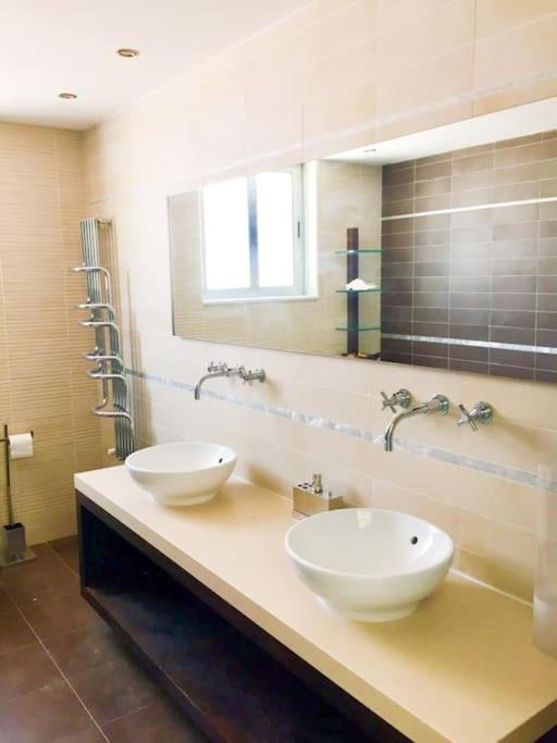 Villa Artemis Larnaca Ngoại thất bức ảnh