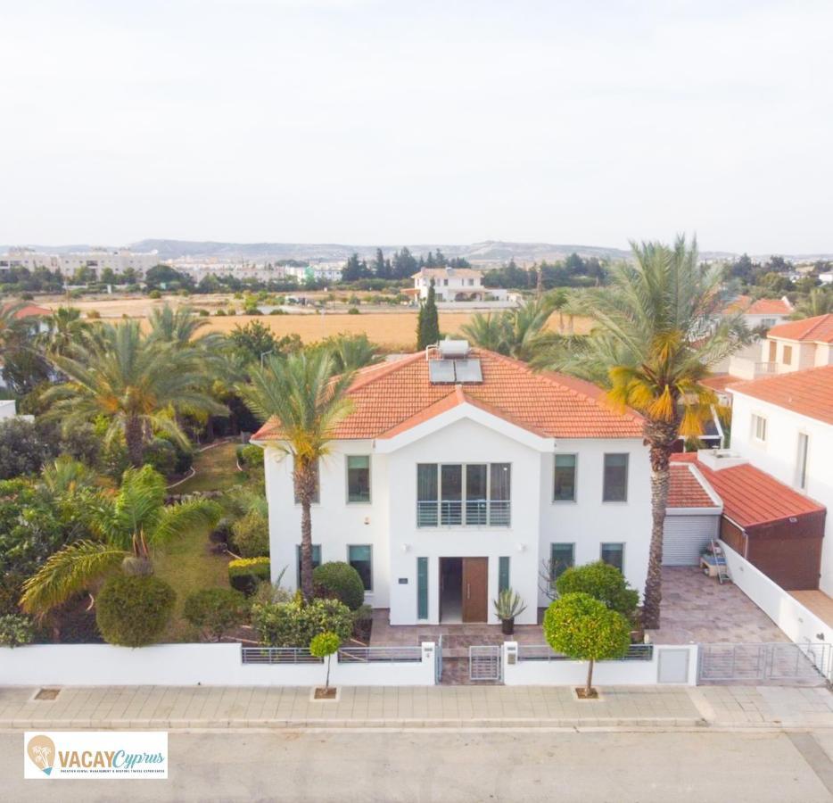 Villa Artemis Larnaca Ngoại thất bức ảnh